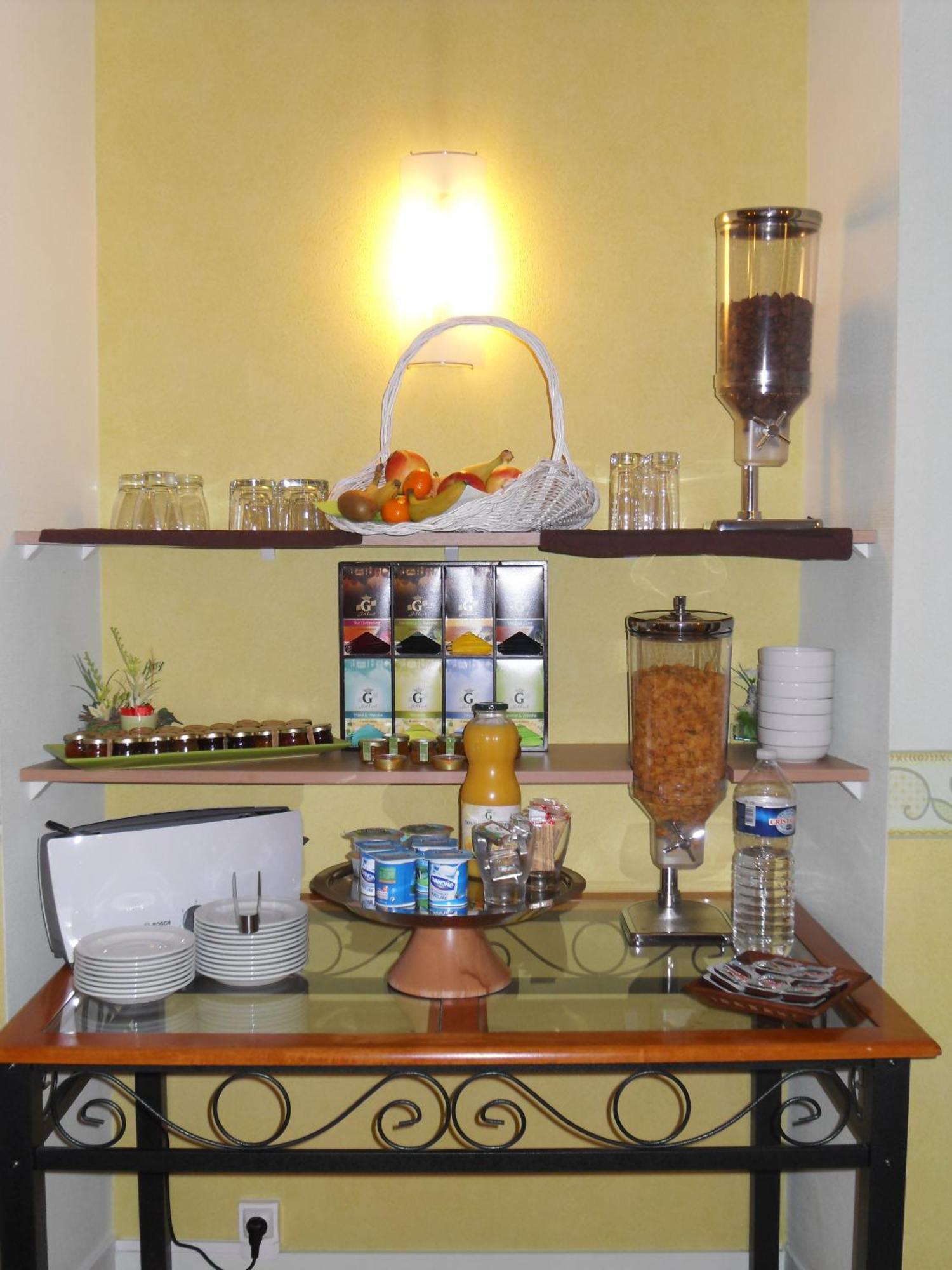 Adour