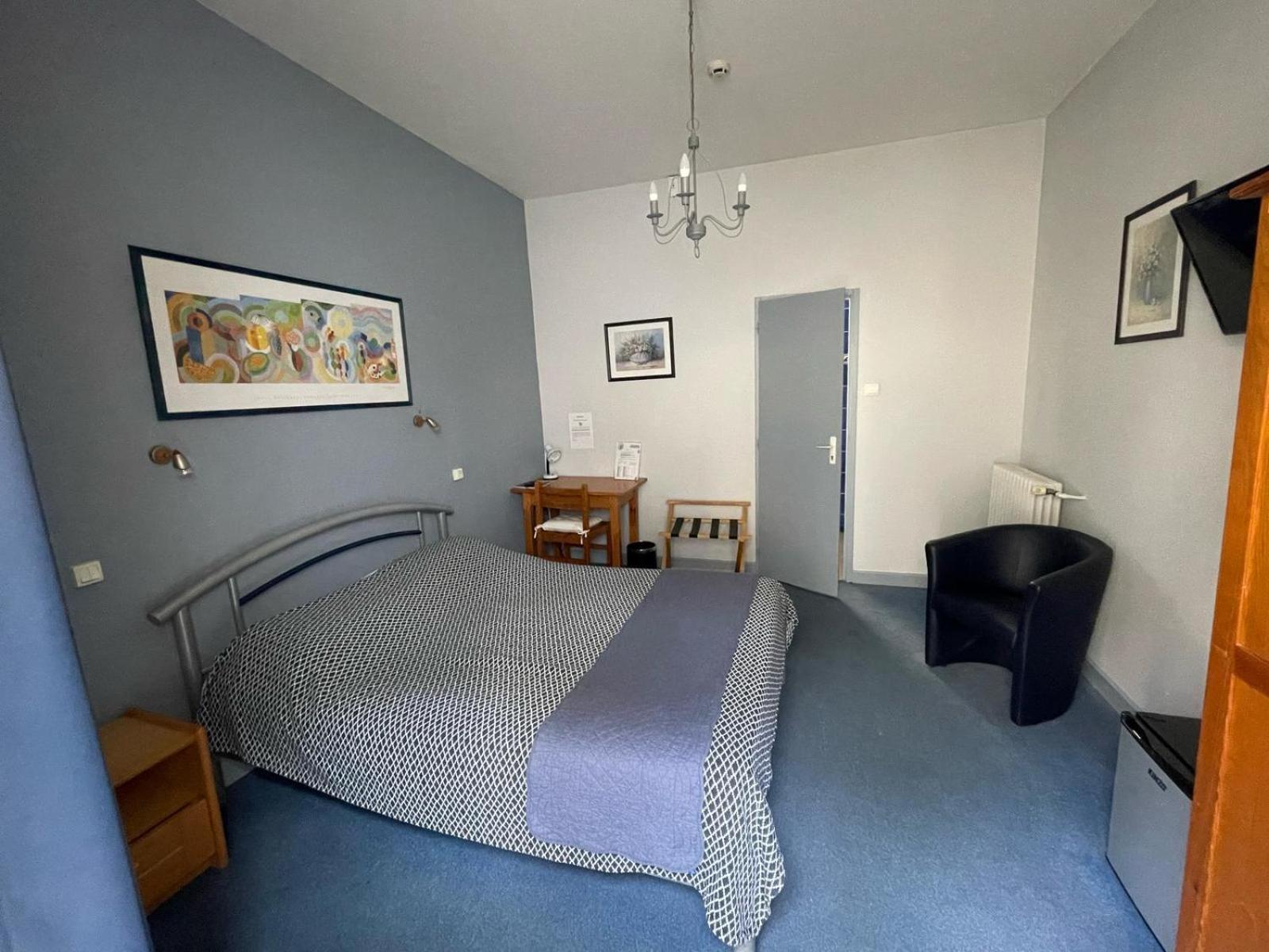 Hotel Adour 2*