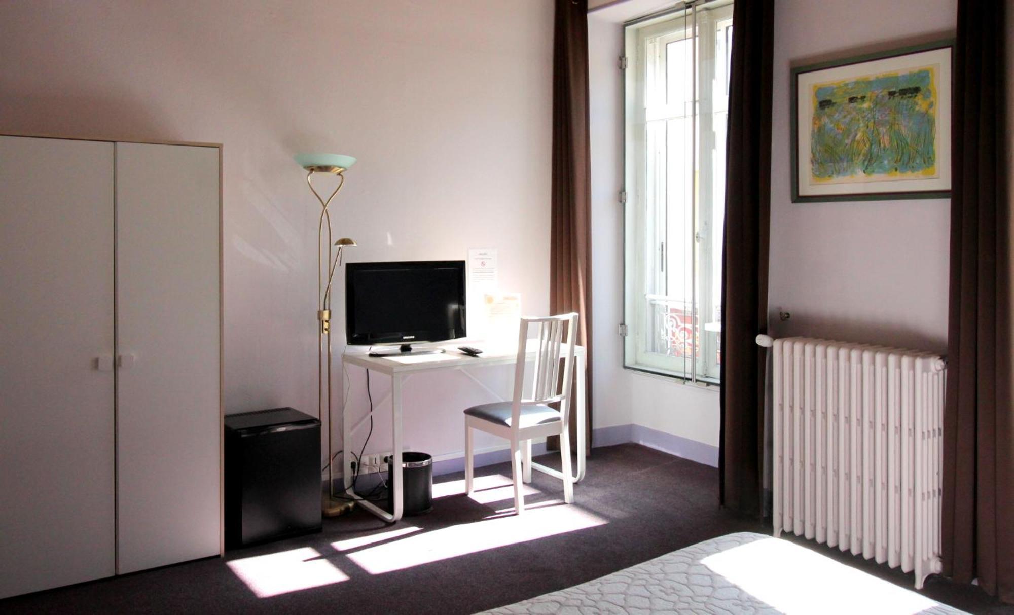 Hotel Adour Pau